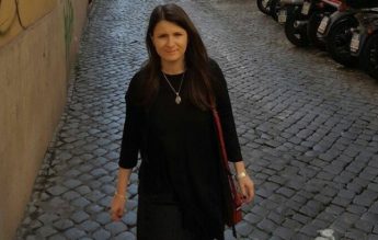Prof. Alexandra Chirea: Eu vreau să asamblez teste! Nu asamblați o bucătărie IKEA, ci puneți niște teste într-o punguță!