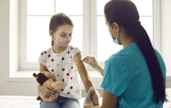 Vaccinul  pentru copii produs de Pfizer va fi disponibil în UE din 13 decembrie