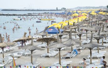 Proiect: Vouchere de vacanță în perioada 2022-2026, pentru toți bugetarii. 8,65 miliarde lei- valoarea proiectului