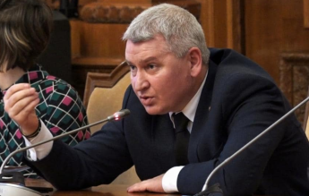 Florin Roman a trimis ziarului Libertatea 10 pagini din disertația de master. Sunt 100% copiate din alte lucrări