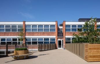 Profesori mai fericiți și note mai bune, la școala din Londra care a scurtat săptămâna de lucru – The Guardian