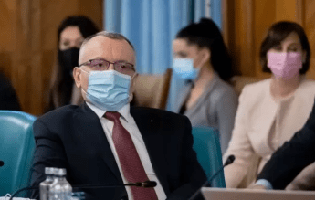 Cîmpeanu: Nu vor părinții să voteze și diagnosticul la medic?/Despre ideea lui Pălărie: O inepție