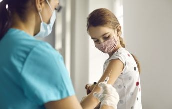 CNCAV: Începe vaccinarea copiilor cu vârste între 5 și 11 ani