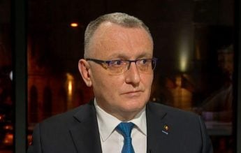 Cîmpeanu: Primesc zilnic sute de mesaje care nu sunt deloc educative. Sute de telefoane care sună noaptea