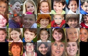 Familiile a 9 victime din masacrul de la școala Sandy Hook, acord de 73 de milioane de dolari cu Remington, producătorul armei