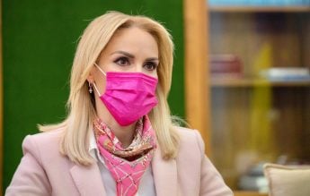 Firea: Copiii din medii defavorizate trebuie ajutați să meargă la școală și să nu se culce flămânzi