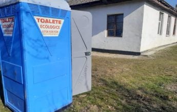 ”Nimic nu e prea mult pentru copii” – ISJ Gorj, după ce a trimis o toaletă ecologică la o grădiniță