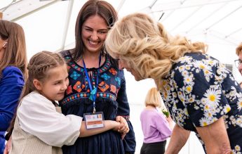 Jill Biden: „Cum spunea o mamă româncă: inimile noastre nu au graniţe”