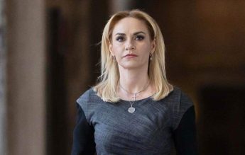 Firea: Nimeni nu îi poate cere unei femei să nască sau să moară. Mă bucur că a fost aprobată educația sanitară în școli