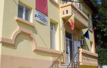 Asociația Elevilor cere demiterea șefului IȘJ Constanța, acuzat că mușamalizează abuzul sexual în școli
