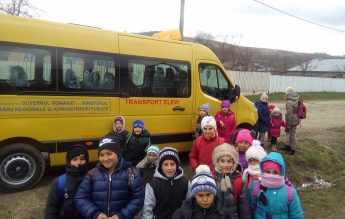 CNE și FNP: Problema transportului școlar nu se mai află doar în curtea Ministerului Educației. Nu este justificat să acuzăm doar această instituție
