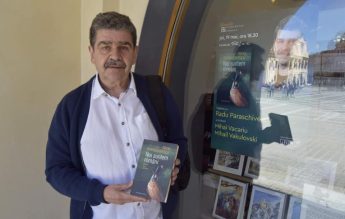 Radu Paraschivescu: Cartea va dispărea la un moment dat. Nu în timpul vieții noastre