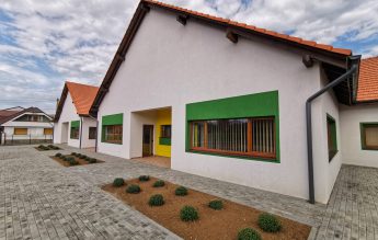 Grădiniță construită cu sprijinul Ambasadei SUA, inaugurată la Făgăraș