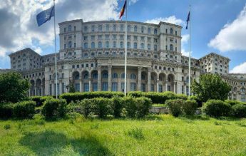 Studenții cer, după adoptarea legii, acceptarea sesizărilor anonime în comisiile de etică universitară