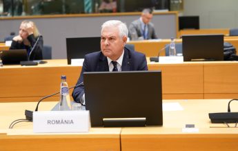 Reacția ministrului Apărării la acuzațiile de plagiat: Eu scriu încet. L-am rugat pe directorul muzeului să mă ajute