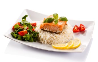 Educația nutrițională ar urma să intre ca disciplină în școlile din România, pentru combaterea obezității
