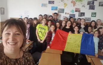 Profesoara Mirela Tanc: Simt că fac parte dintr-o familie, cea a elitelor din educaţia globală