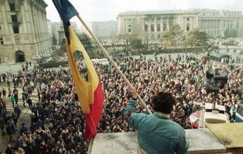 Klaus Iohannis a promulgat Legea privind introducerea disciplinei „Istoria Revoluției din 1989 și a schimbării de regim din România”