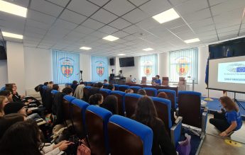 Elevii de la Liceul Teoretic „Ion Barbu” au organizat o simulare a Parlamentului European
