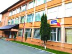 Primăria Piatra Neamţ a reziliat contractele pentru reabilitarea unor școli