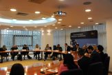 ”Generația viitoare: inserția tinerilor pe piața muncii” – dezbatere organizată de Universitatea Româno-Americană