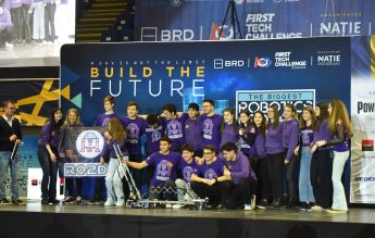 Elevi din Ploiești vor reprezenta România la Campionatul Mondial de Robotică din SUA