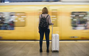 35 000 de tineri vor primi un permis gratuit de călătorie cu trenul în Europa. Cum te înscrii