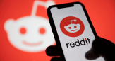 O absolventă UBB caută pe Reddit presupuse victime ale abuzurilor unui fost profesor