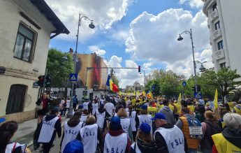 Digi 24: Sindicaliștii din Educație renunță la protestul de la Parlament, ca să nu se întâlnească cu AUR