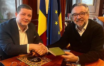 Jurnalul intim cu scoarțe verzi al Reginei Maria a intrat astăzi în patrimoniul național
