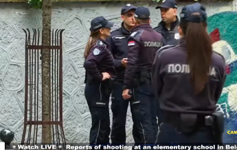 Atac armat la o școală din Belgrad. Un elev a fost arestat