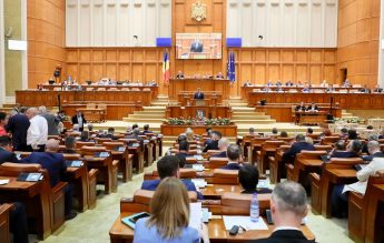 ANOSR critică lipsa de reacţie a deputaţilor la prescrierea plagiatului în tezele de doctorat