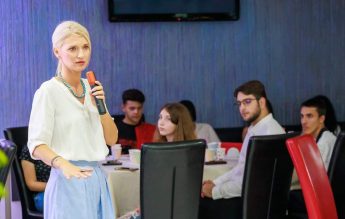 Gorghiu: Am întrebat 100 de tineri dacă știu prieteni sau părinți care se droghează. Toți au răspus că da