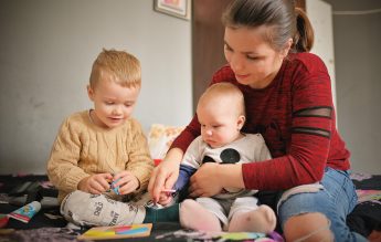 23% dinte copii merg la grădiniță cel mult 3 zile pe săptămână, din cauza lipsei banilor – Raport World Vision România