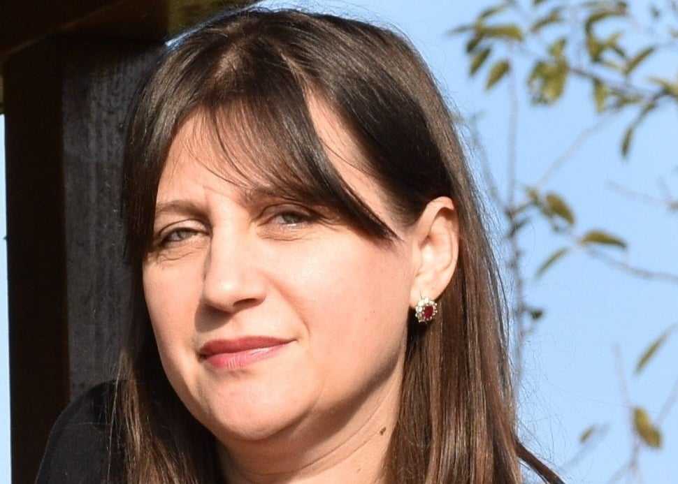 Ce facem cu profesorii conspiraționiști? Dezbatere lansată de PRESShub ...