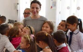 INTERVIU Excesul sau lipsa de jucării pot afecta negativ dezvoltarea copiilor, spune Mihaela Nabăr (World Vision România)