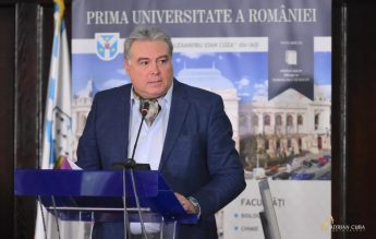 Adrian Cioroianu: Tinerii de azi citesc cam același număr de cuvinte pe care îl citeam și noi