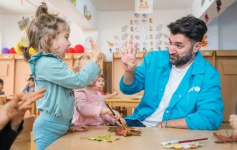 Smiley, mesaj către copii: ”Evitați să vă trăiți viața pentru alții!”
