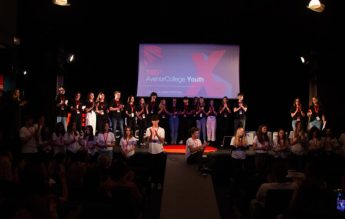 Un grup de liceeni din cadrul Avenor College organizează a doua ediție TEDxYouth cu tema: „On Top of the World, What’s Next?”