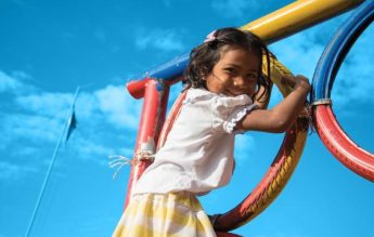 UNICEF invită elevii și profesorii din România să ia parte la Cea mai mare lecție din lume