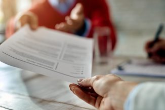 Profesor: Am o colegă care dă Titularizarea de 20 de ani fără să prindă post