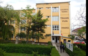 Profesor din Oradea, înjunghiat cu un cuțit de către o elevă de clasa a X-a