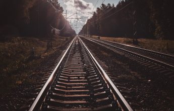 Un elev de 12 ani a fost ucis de tren, în drum spre școală. AEC: Un nou caz „Caracal”
