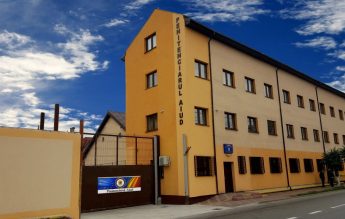 Burse de merit pentru deținuții care își continuă studiile