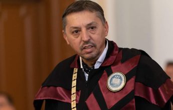 Rectorul Daniel David: Nu putem rămâne în paradigma în care profesorul era Dumnezeu. Dar nici să trecem în cea în care toți sunt profesori