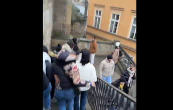 Atac armat, soldat cu morți și răniți, la Universitatea Charles din Praga, situată într-o zonă turistică