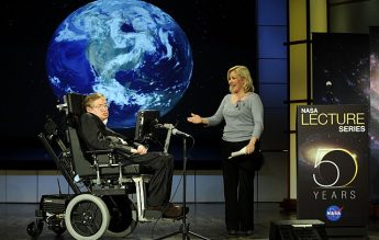 8 ianuarie 1942: Se naște Stephen W. Hawking
