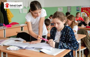 Situația copilului român: 46% spun că sunt bătuți de părinți. 55% vor să plece din țară. 19% nu termină școala