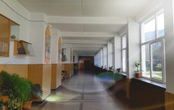 Un elev a ajuns la spital după o bătaie la școală