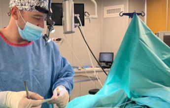 Intervenție de chirurgie female-to-male, realizată în premieră la Spitalul Arcadia din Iași